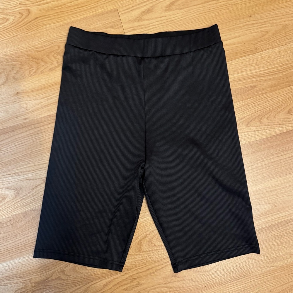 H&M Ribbed Longer Length Biker Shorts